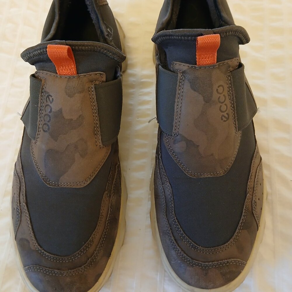 ECCO Women's Mx Low Slip On Shoes Trainers Sneakers Size 11 Gray Camo Leather